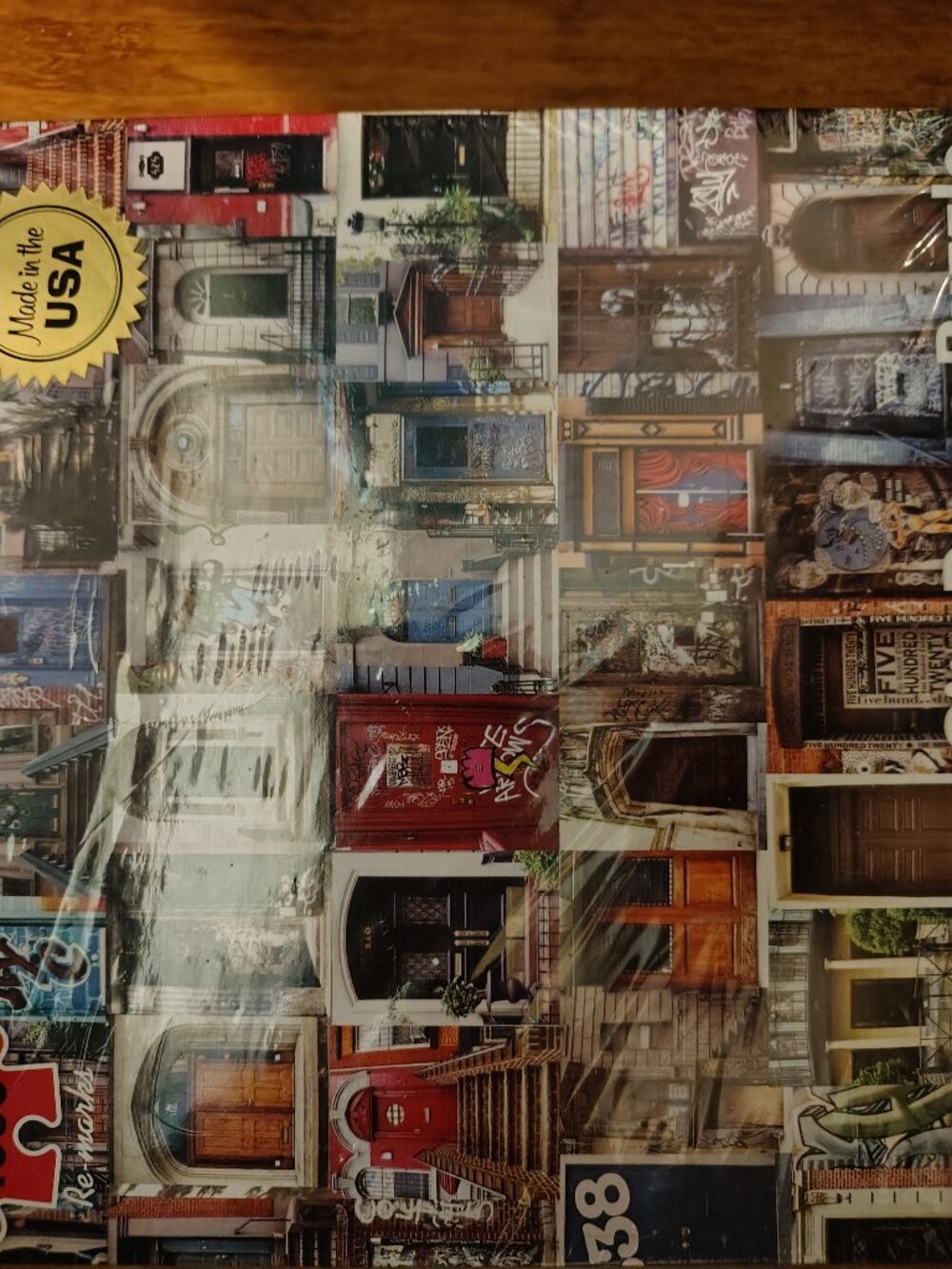 City Doors Puzzle 1000 Pieces - Picture 2 of 5